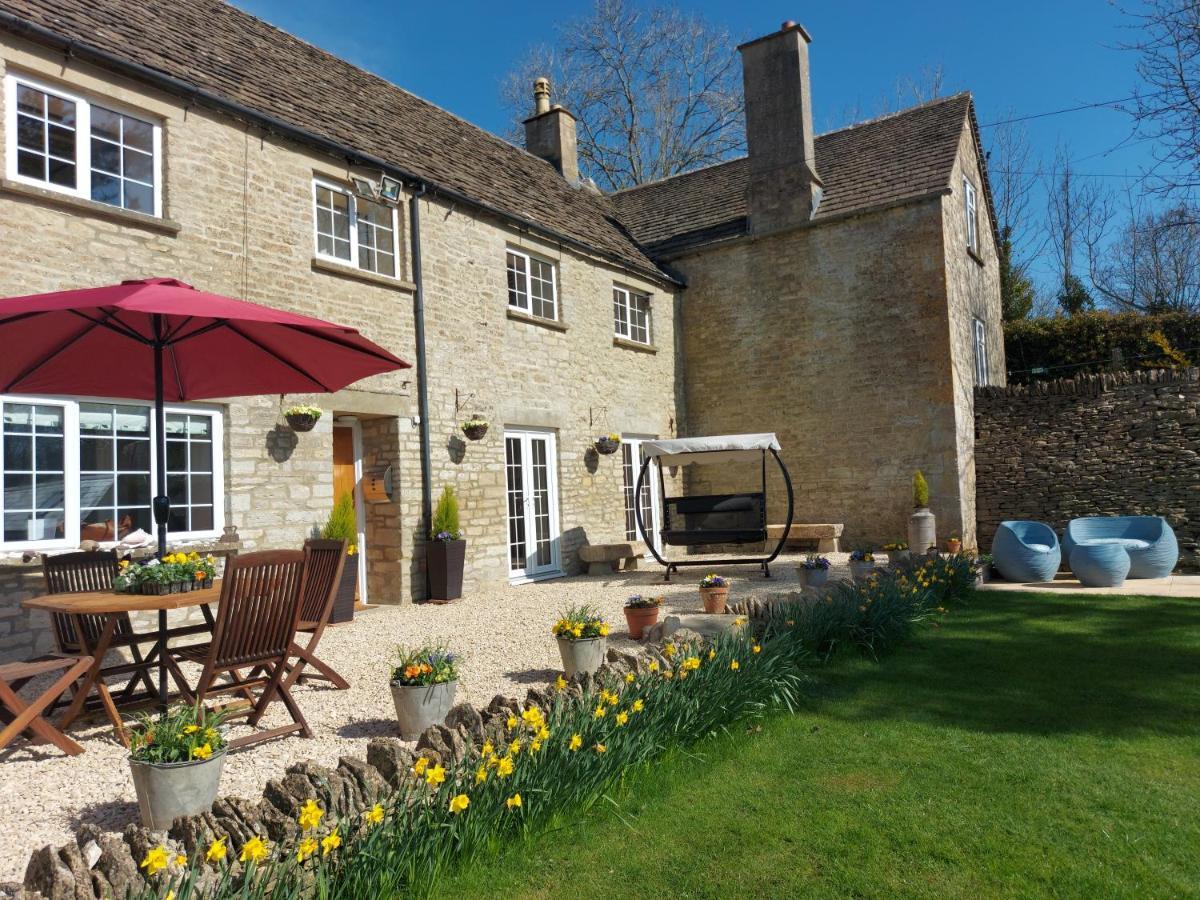 Thames Head Wharf - Historic Cotswold Cottage With Stunning Countryside Views Cirencester Dış mekan fotoğraf