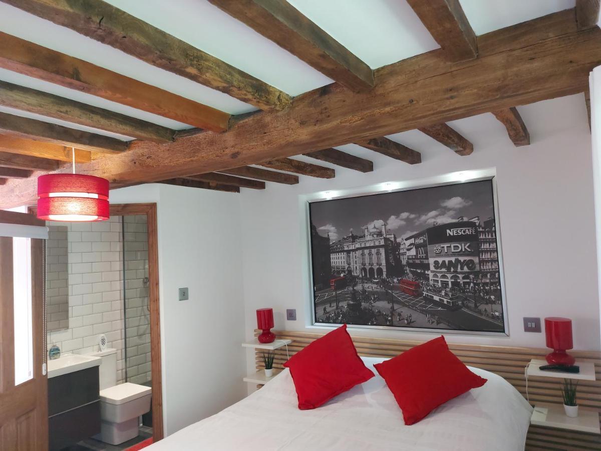 Thames Head Wharf - Historic Cotswold Cottage With Stunning Countryside Views Cirencester Dış mekan fotoğraf