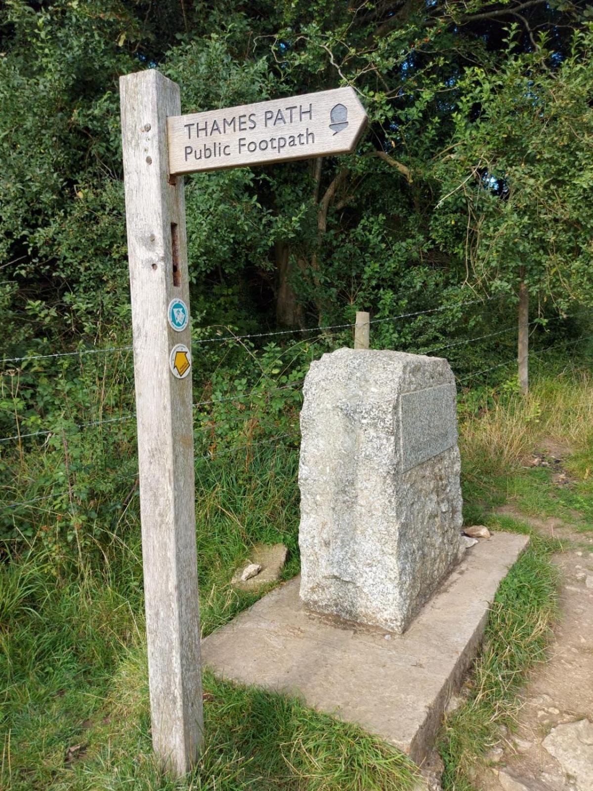 Thames Head Wharf - Historic Cotswold Cottage With Stunning Countryside Views Cirencester Dış mekan fotoğraf
